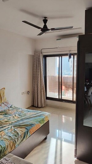 Living Room in 2 BHK Apartment at Rashi Tower, Goregaon East – for Sale
