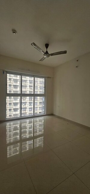 Room in 2 BHK Apartment at Velocity Hill Spring, Ghodbunder Road – for Rent