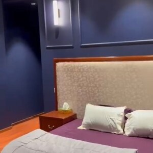 Room in 3 BHK Apartment at Ireo Skyon, Sector 60 – for Rent