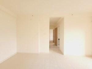 Room in 2 BHK Apartment at Godrej Emerald, Ghodbunder Road – for Rent
