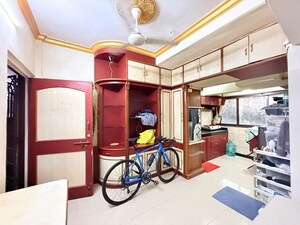 1 RK Apartment For Rent in Fantasy View CHS, Jogeshwari East