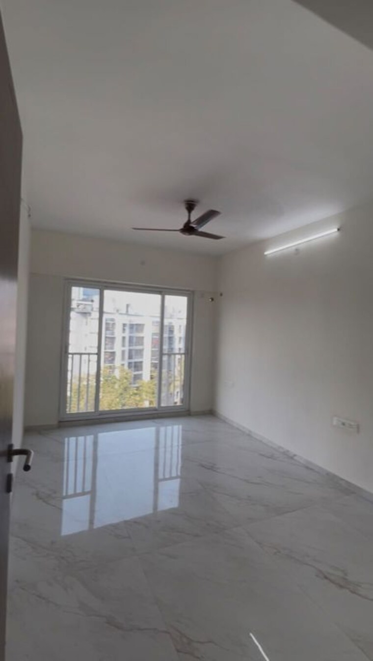 Room, sri-zynergy 2 Bedroom 611 Sq.Ft. Apartment In Suman Nagar Mumbai 10752529