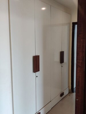 Building Lobby in 3 BHK Apartment at Indiabulls Centrum Park, Sector 103 – for Sale