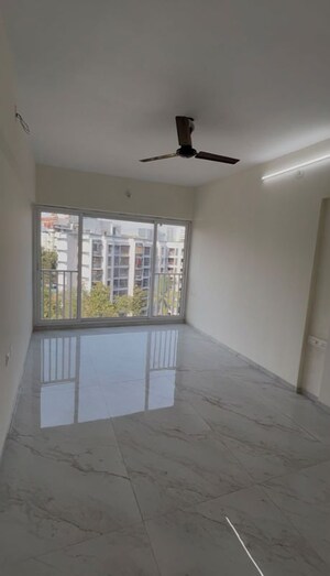 Room in 2.5 BHK Apartment at Sri Zynergy, Suman Nagar – for Sale