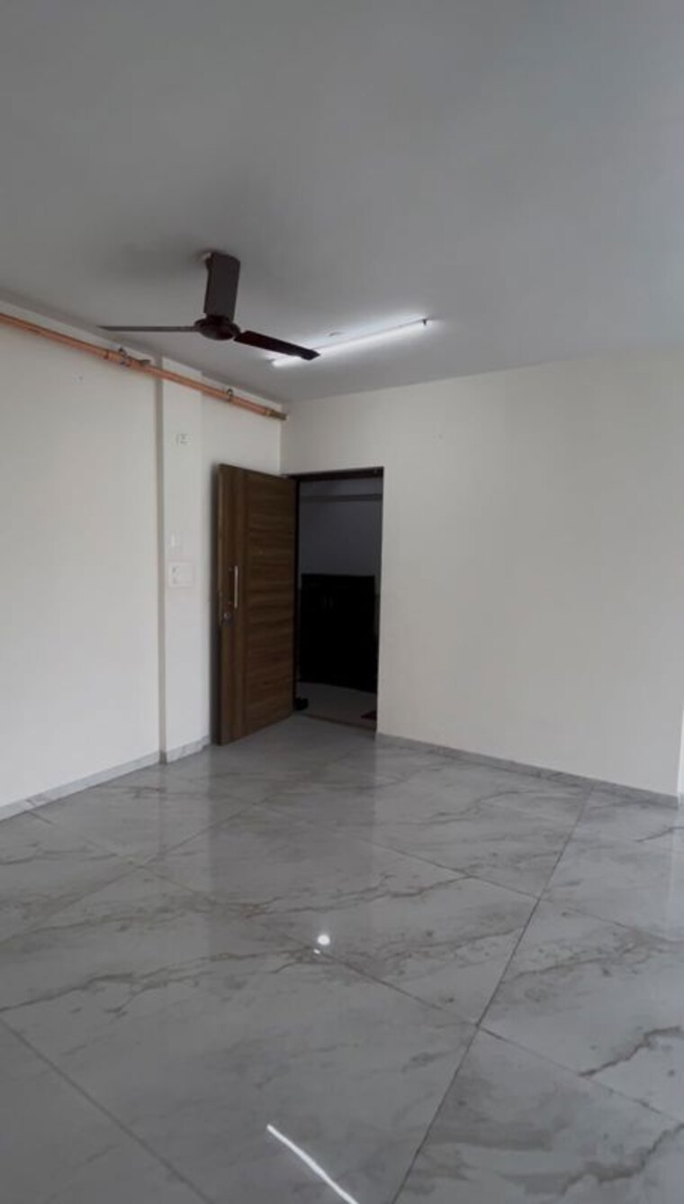Room, sri-zynergy 2.5 Bedroom 834 Sq.Ft. Apartment In Suman Nagar Mumbai 10752547