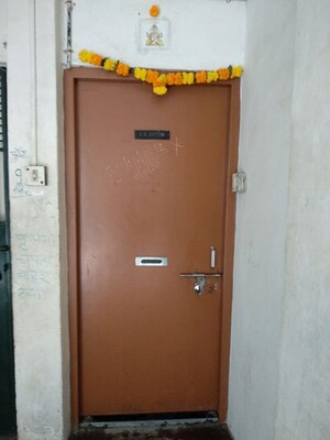 2 BHK Apartment – Entrance View at Kothrud - for Rent