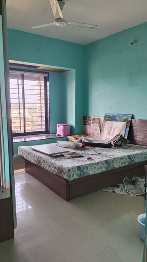 Bedroom in 3 BHK Apartment at Ashish Swapnalok Towers, Goregaon East – for Rent