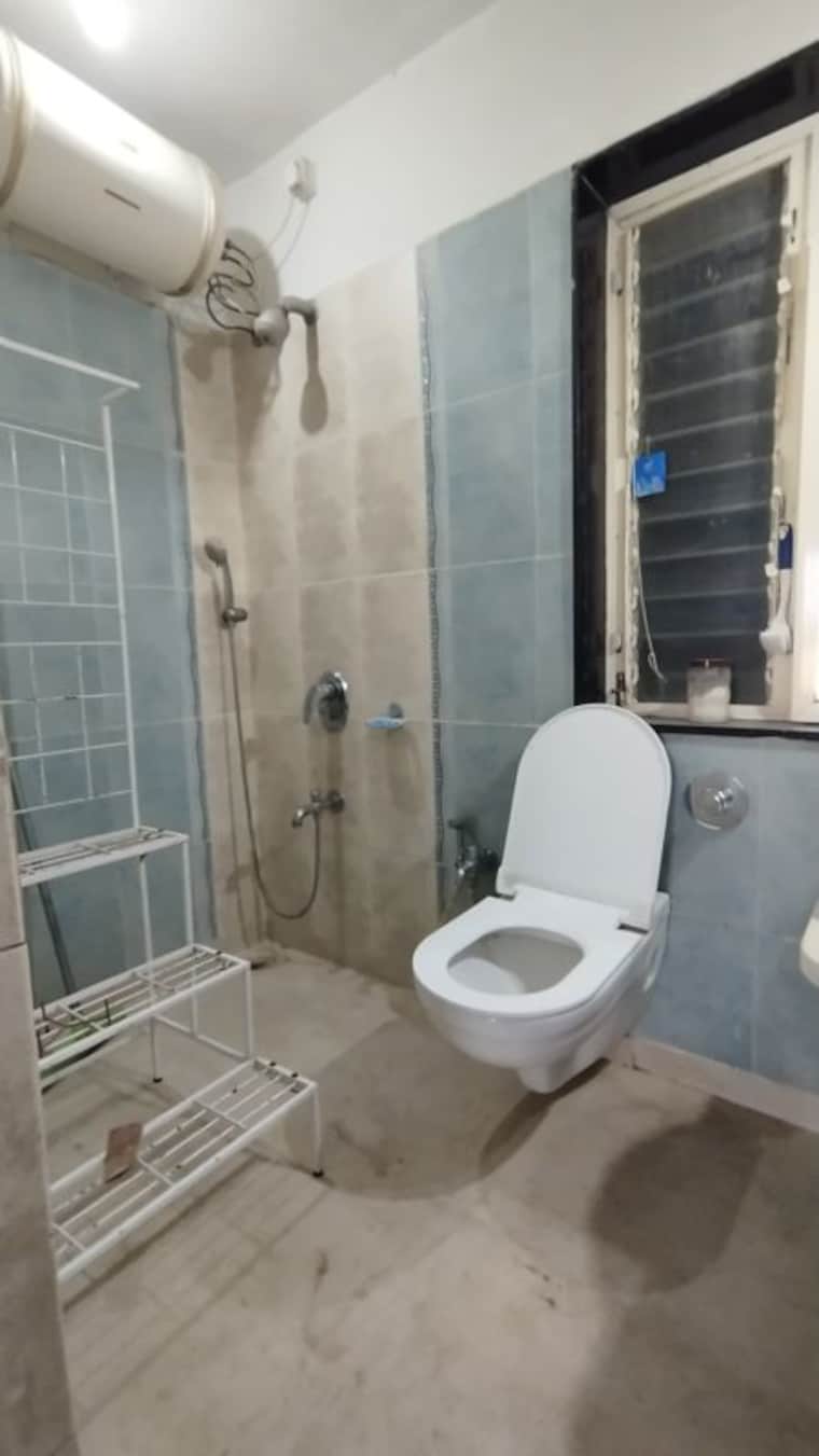Bathroom, ashish-swapnalok-towers 3 Bedroom 1350 Sq.Ft. Apartment In Goregaon East Mumbai 10752543