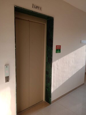 Room in 1 BHK Apartment at Mahindra Happinest Kalyan, Kalyan West – for Rent