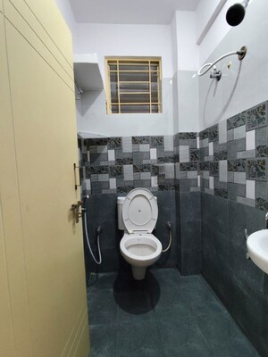 Bathroom in 2 BHK Apartment at Btm Layout – for Rent