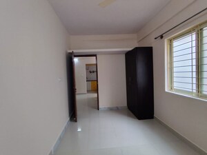 Room in 2 BHK Apartment at Btm Layout – for Rent