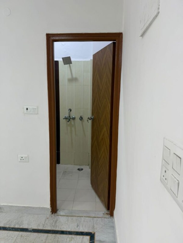 Room, indirapuram shakti khand 1 1 Bedroom 650 Sq.Ft. Builder Floor In Indirapuram Shakti Khand 1 Ghaziabad 10752597