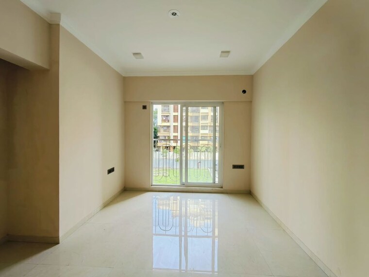 Room, raunak-unnathi-woods-supreme 2 Bedroom 650 Sq.Ft. Apartment In Ghodbunder Road Thane 10752580