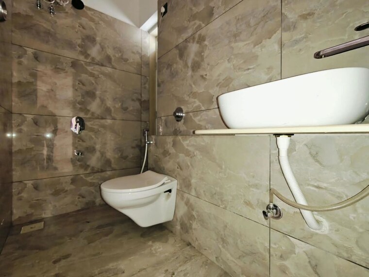 Bathroom, raunak-unnathi-woods-supreme 2 Bedroom 650 Sq.Ft. Apartment In Ghodbunder Road Thane 10752580
