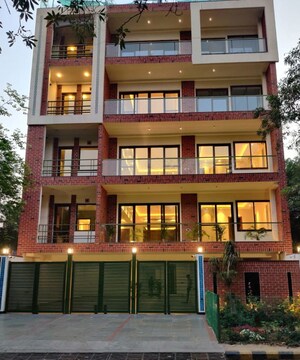 4 BHK Builder Floor For Sale in Dlf Phase iv