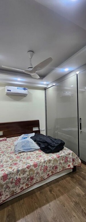 Team Area in 3 BHK Builder Floor at Sector 17 Dwarka – for Rent