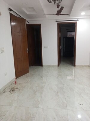 2 BHK Builder Floor For Rent in Chattarpur