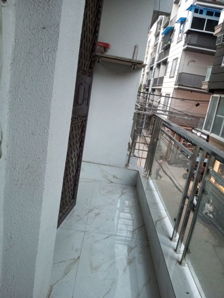 Balcony, chattarpur 2 Bedroom 700 Sq.Ft. Builder Floor In Chattarpur Delhi 10752688