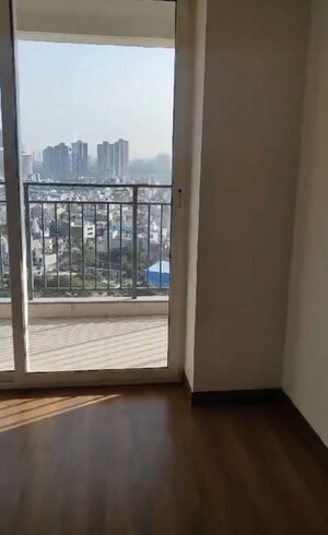 Room in 2 BHK Apartment at Godrej Woods, Sector 43 – for Sale