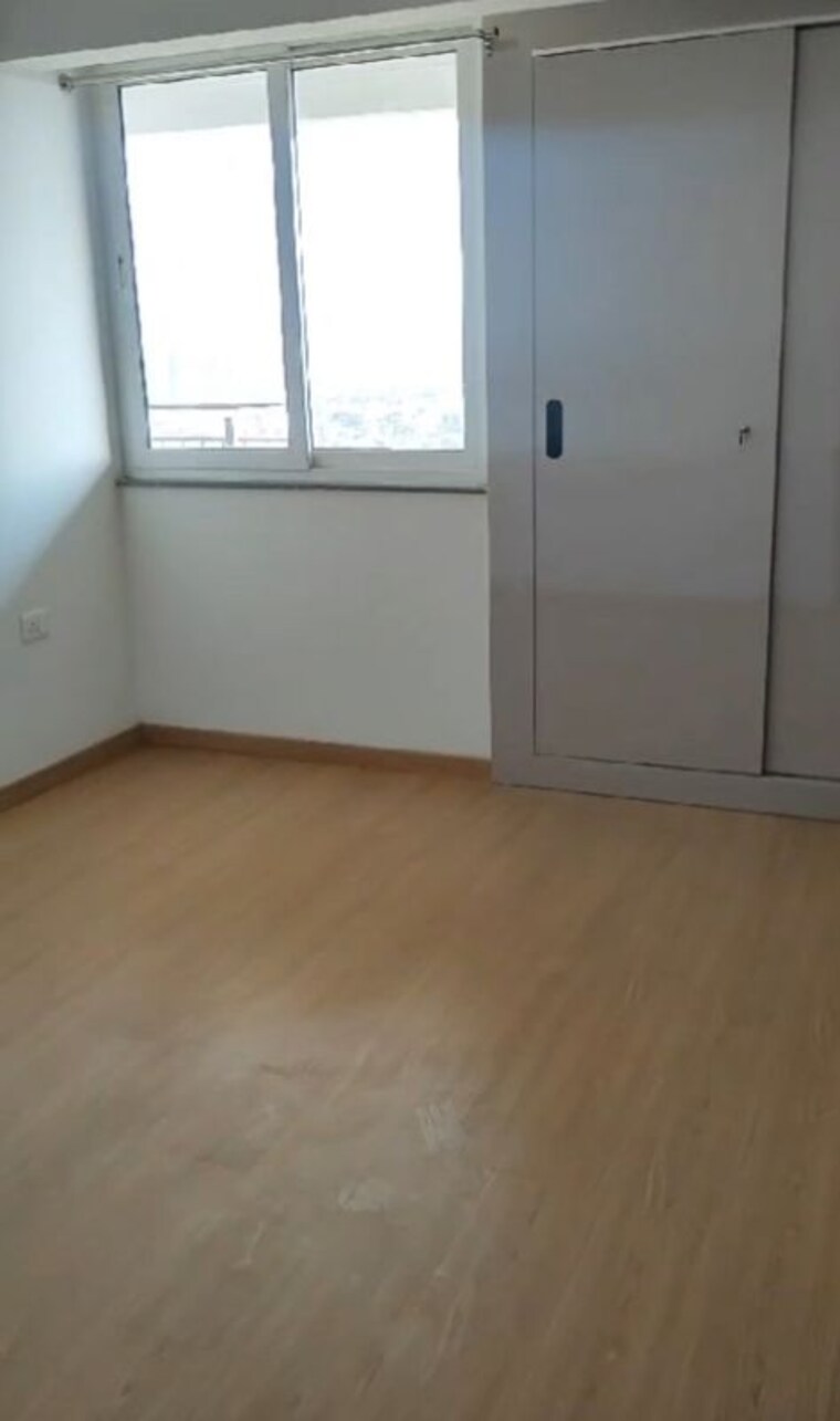 Room, godrej-woods 2 Bedroom 1054 Sq.Ft. Apartment In Sector 43 Noida 10752678