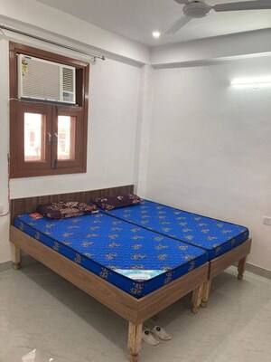 Bedroom in 2.5 BHK Builder Floor at Sector 57 – for Rent