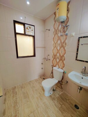Bathroom in 2 BHK Builder Floor at Sector 52 – for Rent