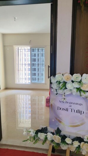 Master Plan in 2 BHK Apartment at Dosti Tulip, Balkum Pada – for Rent