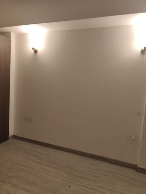 Room in 3 BHK Apartment at Adani Samsara Vilasa, Sector 63 – for Rent