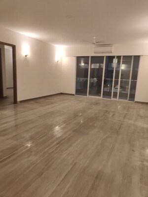 3 BHK Apartment For Rent in Adani Samsara Vilasa, Sector 63