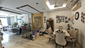 2 BHK Builder Floor For Rent in Sushant Lok I