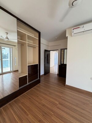 Room in 3 BHK Apartment at Poorvi Champions Height, Harlur – for Rent