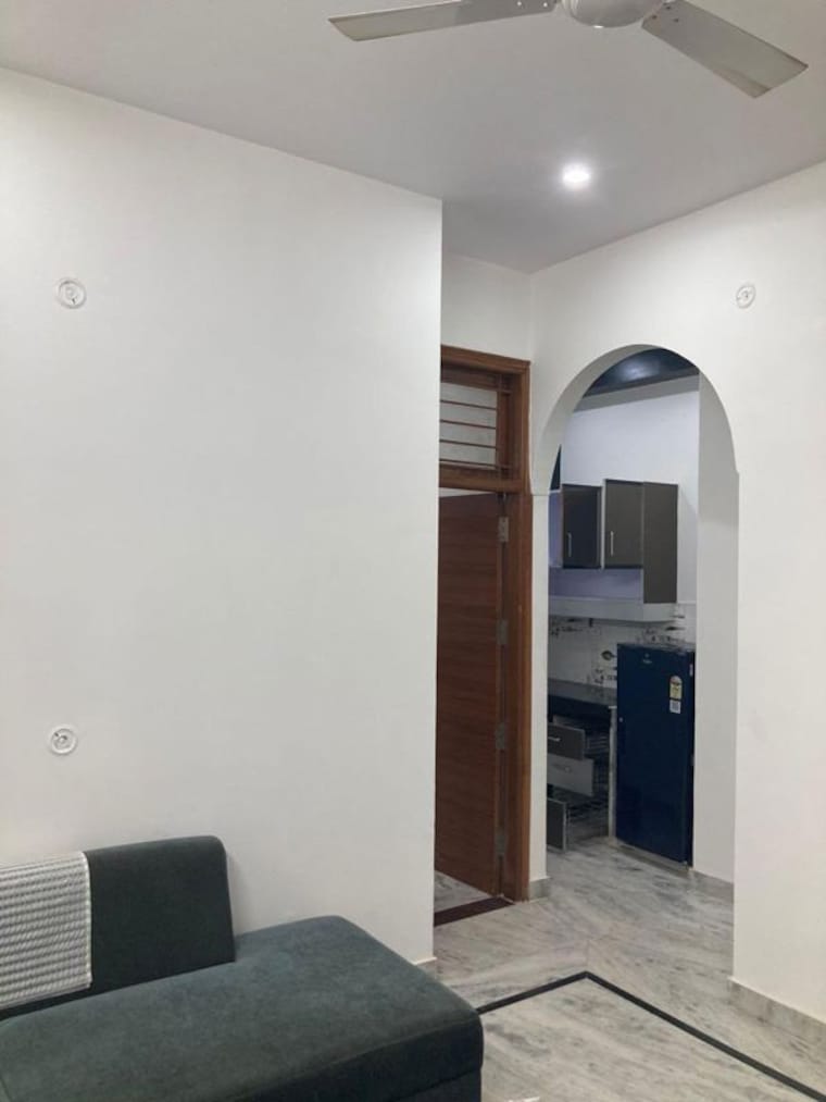 undefined, sector 43 2 Bedroom 215 Sq.Yd. Builder Floor In Sector 43 Gurgaon 10752782