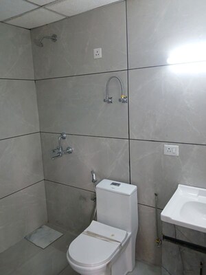Bathroom in 2 BHK Apartment at Dlf Ankur Vihar – for Rent