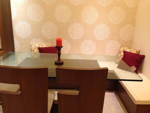 Team Area in 2 BHK Apartment at Walkeshwar – for Rent