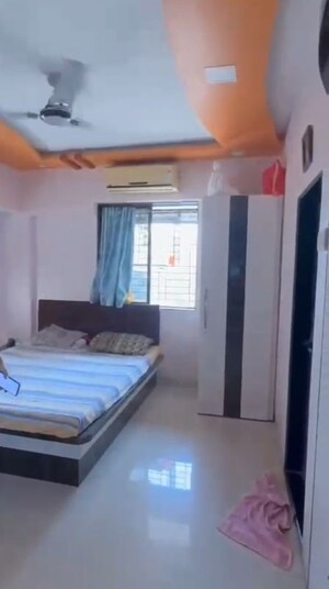 Bedroom in 2 BHK Apartment at Dadar West – for Rent