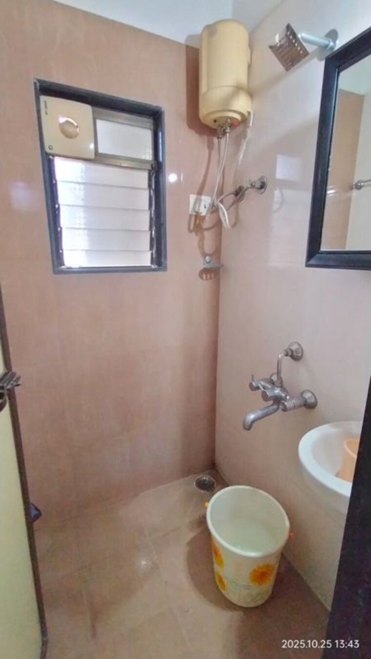 Bathroom, sangam-residency-apartment 1 Bedroom 610 Sq.Ft. Apartment In Sector 8 Airoli Navi Mumbai 10752897