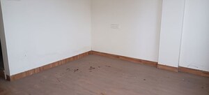 Room in 2 BHK Apartment at Chota Tajbag – for Sale