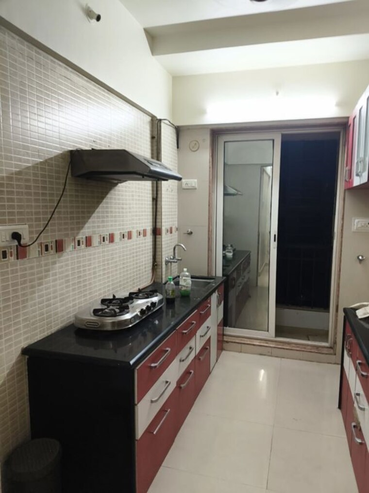 Kitchen, ravi-estate 2 Bedroom 760 Sq.Ft. Apartment In Pokhran Road No One Thane 10752904