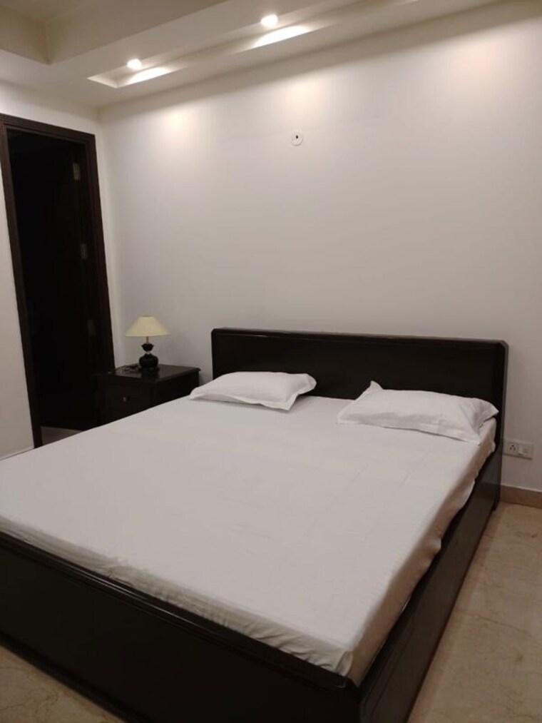 Bedroom, greater kailash i 3 Bedroom 208 Sq.Yd. Builder Floor In Greater Kailash I Delhi 10752921