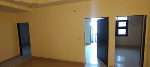 Room in 3 BHK Apartment at Shanti Nagar – for Rent