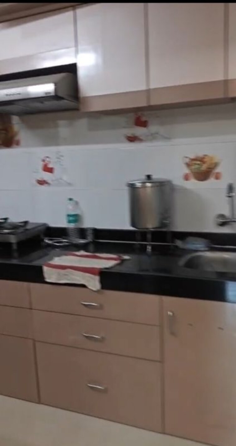 Kitchen, century bazar 1 Bedroom 300 Sq.Ft. Apartment In Century Bazar Mumbai 10752983