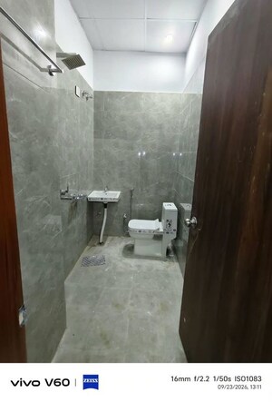 Bathroom in 2 BHK Apartment at Civil Lines – for Rent