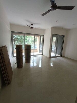 Room in 2 BHK Apartment at Prathmesh Elite, Kothrud – for Rent