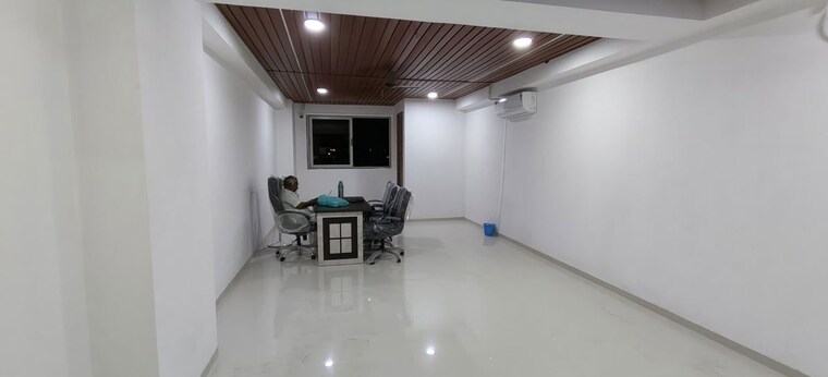 Team Area, satellite Commercial Office Space 800 Sq.Ft. In Satellite Ahmedabad 10753069