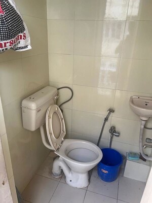 Bathroom in 2 BHK Apartment at Colaba Court, Colaba – for Sale