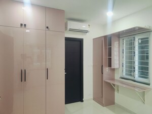 2 BHK Apartment For Rent in Rajapushpa Imperia, Tellapur