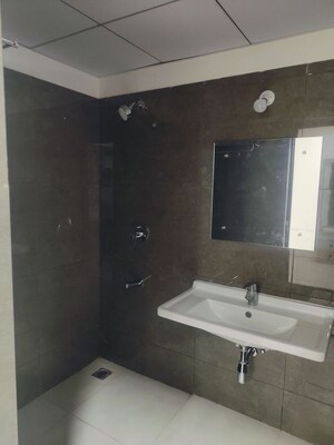 Furnished Amenities in 2 BHK Apartment at Rajapushpa Imperia, Tellapur – for Rent
