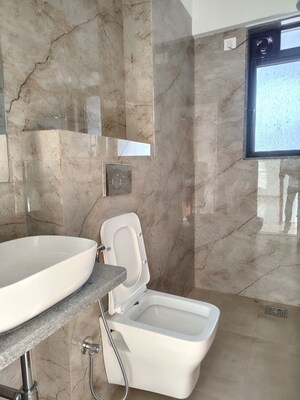 Bathroom in 2 BHK Apartment at Tulip Apartment Santacruz West, Santacruz West – for Rent