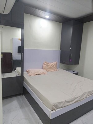1 RK Builder Floor For Rent in Sector 40