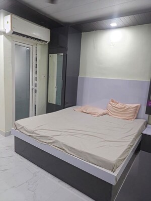 Bedroom in 1 RK Builder Floor at Sector 41 – for Rent